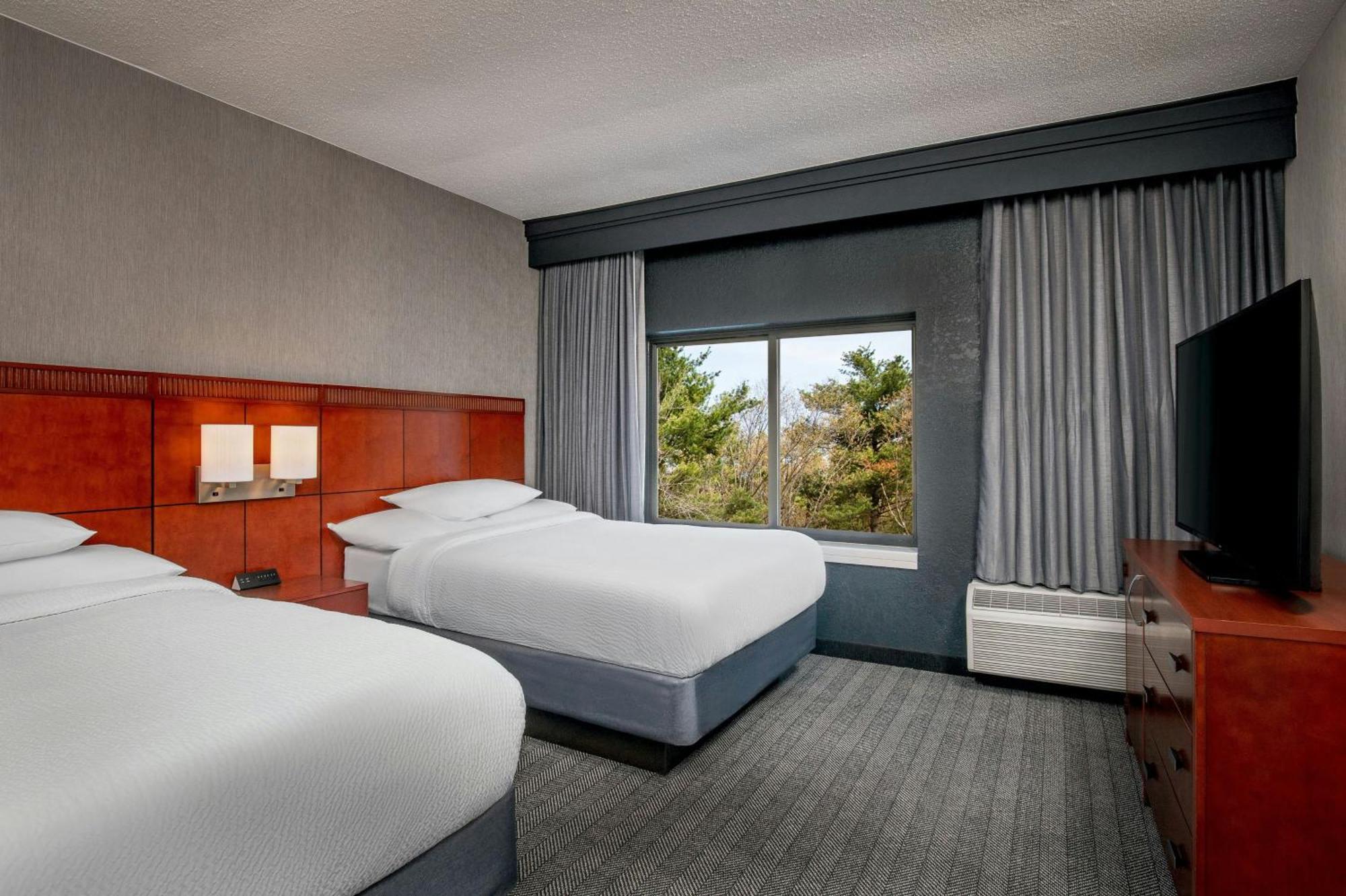 Courtyard By Marriott Boston Andover Exterior photo