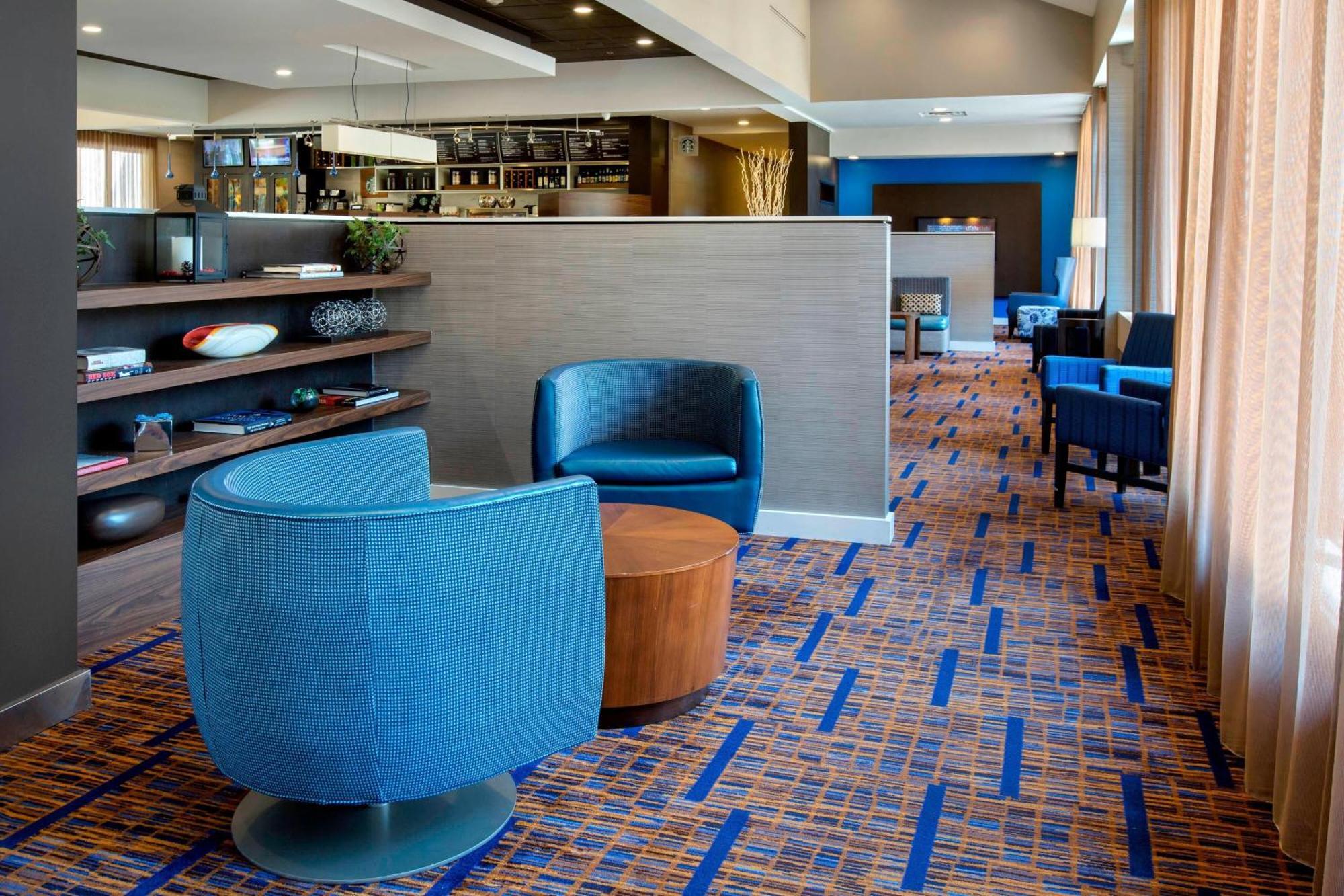 Courtyard By Marriott Boston Andover Exterior photo