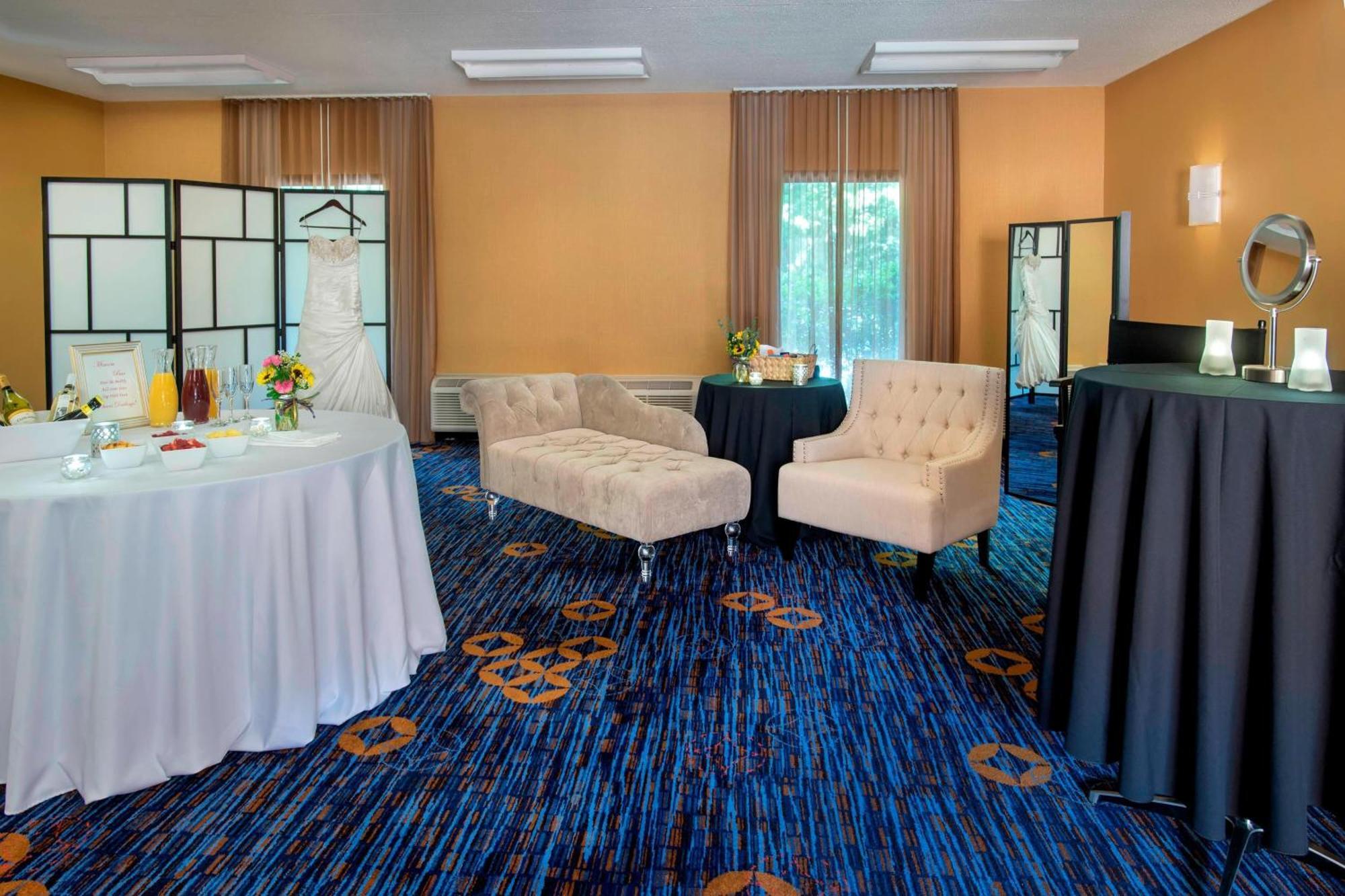 Courtyard By Marriott Boston Andover Exterior photo